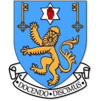 Stranmillis University College logo